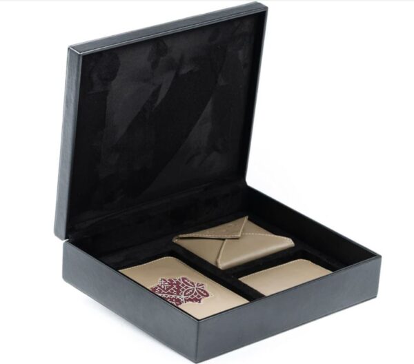 Coffret de Cuir Artisanal Marocain - Étui à Passeport, Portefeuille et Porte-Cartes